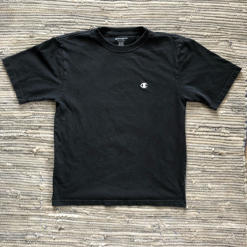 *sold* Black champion t-shirt